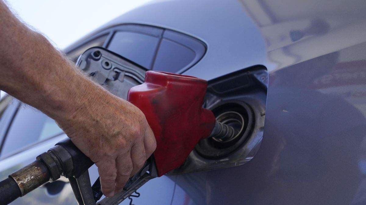 Why the Cost of Gasoline Fluctuates and How to Manage It