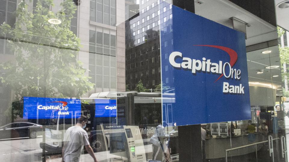 Capital One Mortgage Rate Review: Overview, Facts, Features, Plans, Pros and Cons